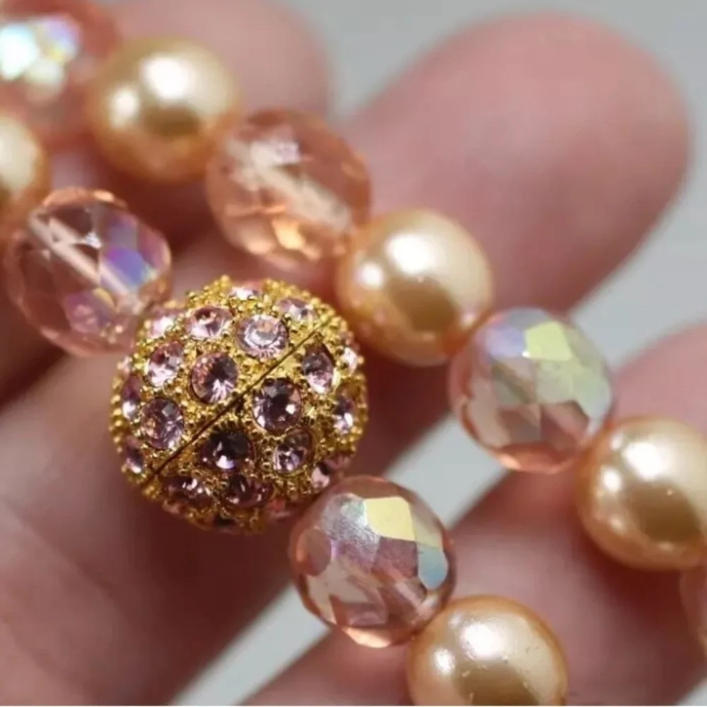 Joan Rivers pale pink glass pearls and faceted ab crystal necklace, 28 inches - Picture 8 of 9